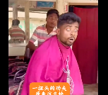 幽默视频-摩托车没了