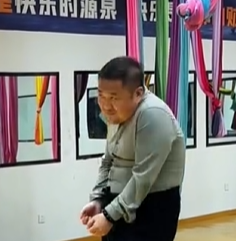 搞笑视频-魔性舞蹈