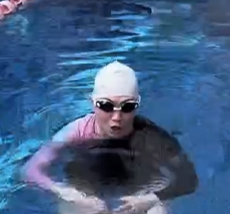 蛙泳 踩水教学