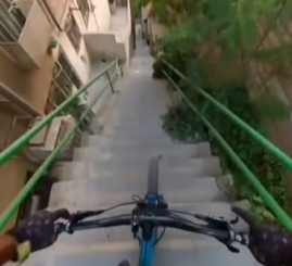 山地车 “第一视角