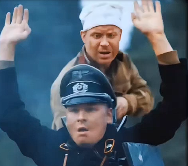 拿把斧头干掉一个坦克