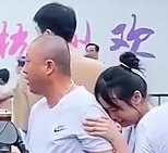 陌生人善意温暖瞬间